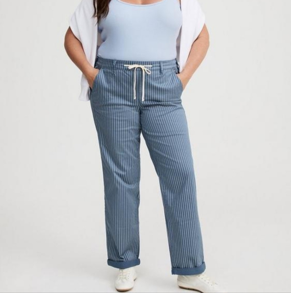 Torrid Weekend Mid-Rise Straight Pants